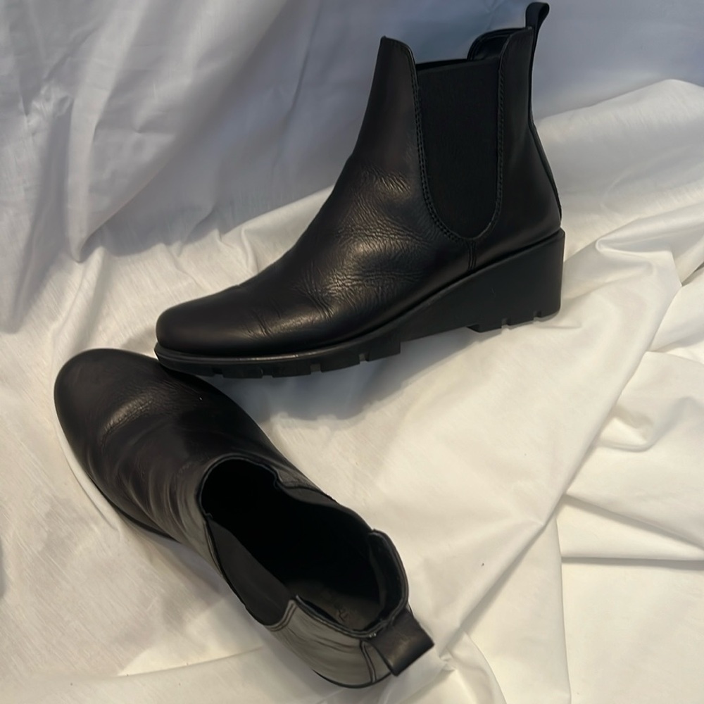 The Flexx Chelsea leather boots